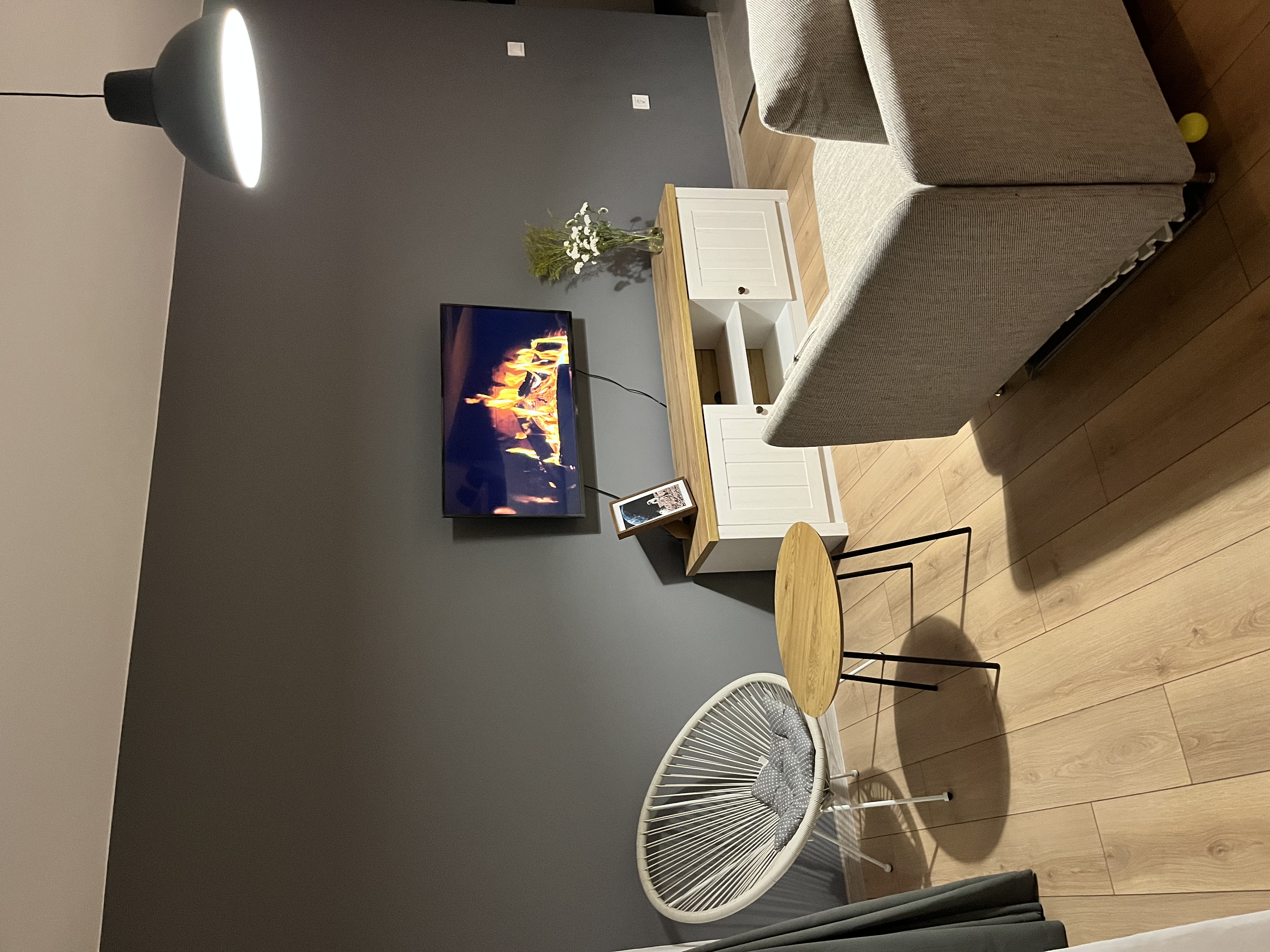 Sunlit Elegance Escape